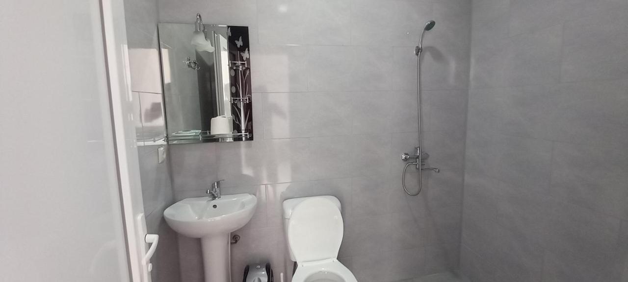 Guest House Marineza Gonio Εξωτερικό φωτογραφία