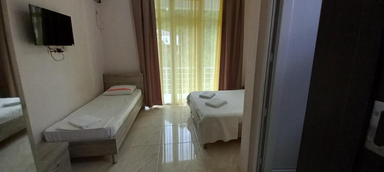 Guest House Marineza Gonio Εξωτερικό φωτογραφία