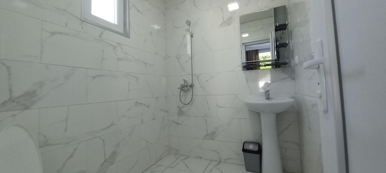 Guest House Marineza Gonio Εξωτερικό φωτογραφία